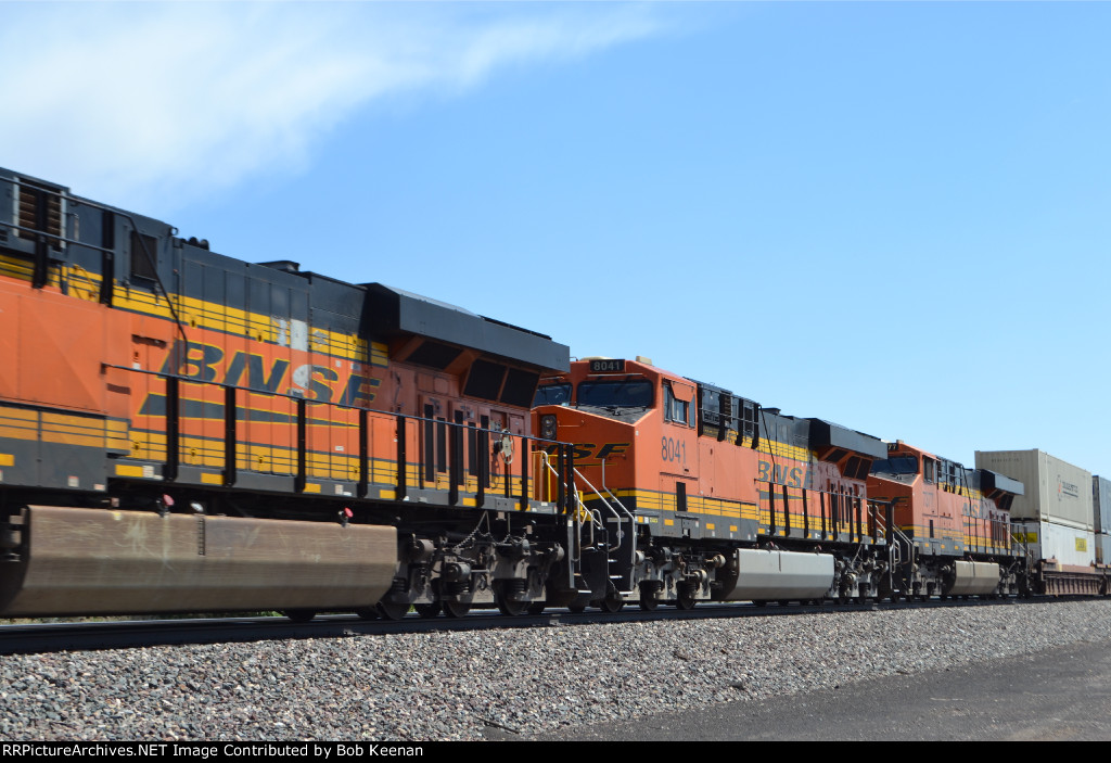 BNSF 8041